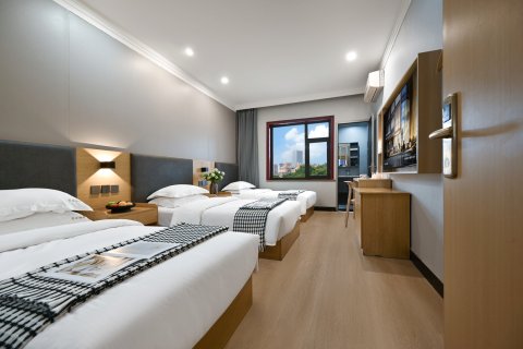 宜朵酒店（滨河公园龙山路店）