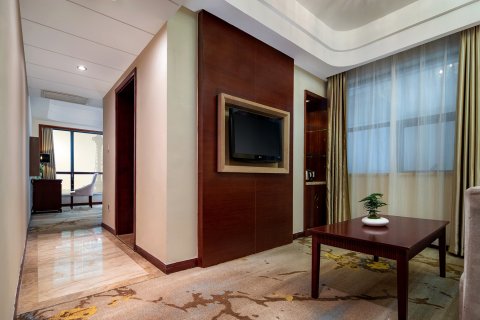 逸景大酒店(湖南工业大学神农万达店)