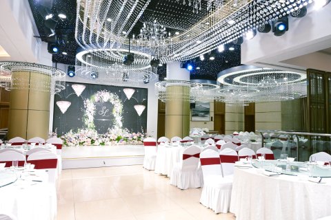 西乡裕添新华大酒店