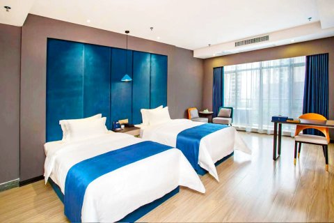 虔美度假酒店(南雄水西小岛店)