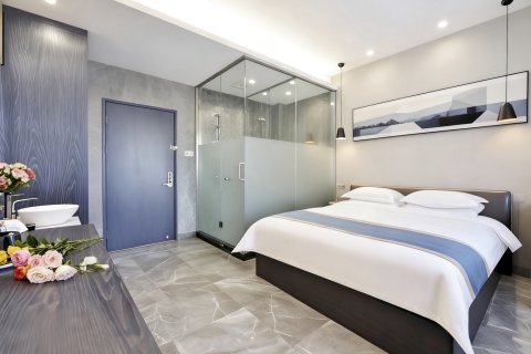 蓝溪酒店(延吉延边大学网红墙水上市场店)