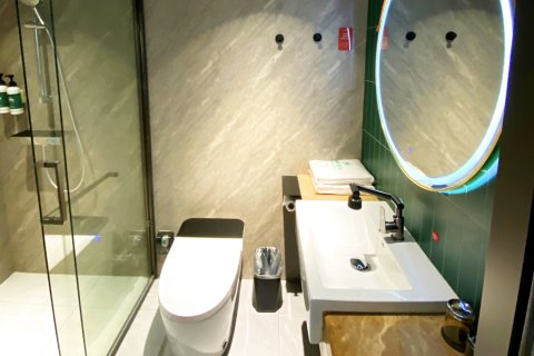 蔓枫酒店(茂名高铁北站人民广场店)