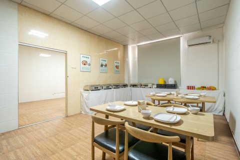 速8优选酒店(鄯善新城东路店)