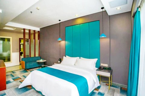 虔美度假酒店(南雄水西小岛店)