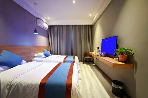 中州商务酒店(新野店)