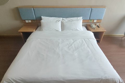 如家酒店.neo(新乡平原路店)