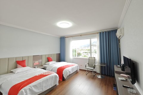 榕江鸿运酒店(村超足球场店)