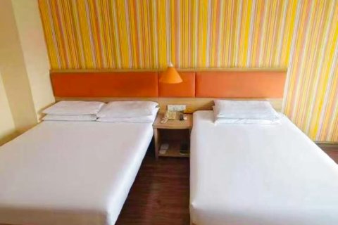 如家酒店(大连庄河黄海大街店)