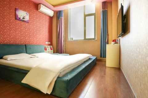 艾尚520纽漫酒店(定州火车站店)