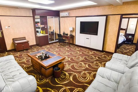 吉木萨尔庭州大酒店