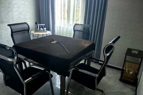 雅仕独库酒店(独山子明珠夜市店)