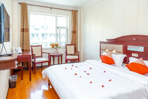 民和德鸿宾馆(桃花广场店)