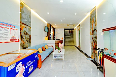 佳美快捷宾馆(沂水县政府中心医院店)