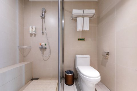 维也纳酒店(昆明火车站西山万达广场店)