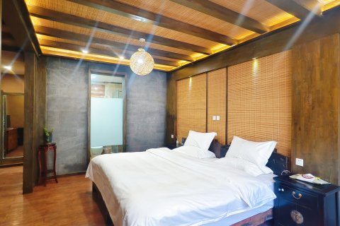 丽江闲屿娴庭客栈(一分店)