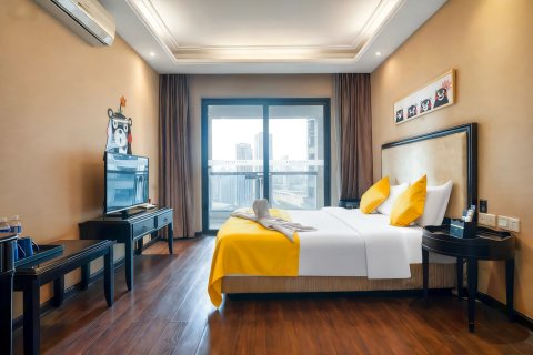 重庆斯维登服务公寓(洪崖洞解放碑店)