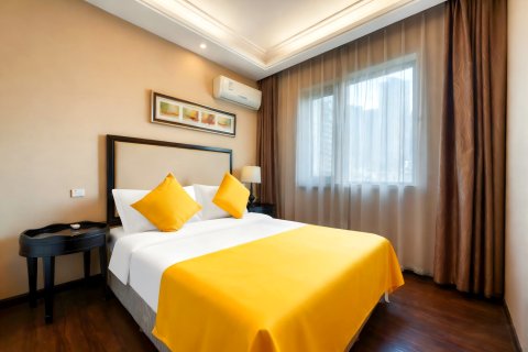 重庆斯维登服务公寓(洪崖洞解放碑店)