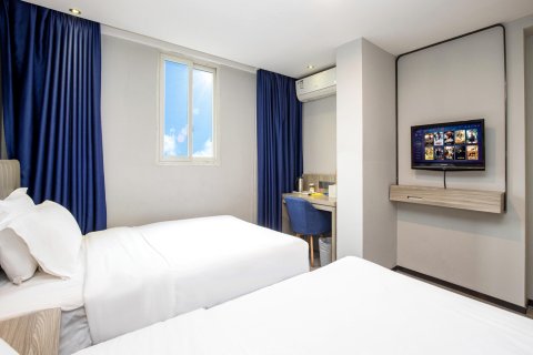 7天优品酒店(重庆袁家岗轻轨站奥体店)