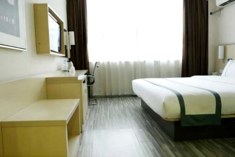 城市便捷酒店(柳州马鞍山荣军路店)