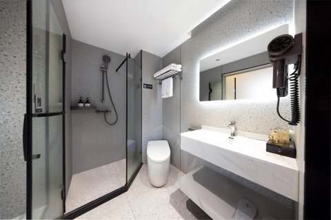 越家维尔纳酒店(吉安火车站井冈山大学店)