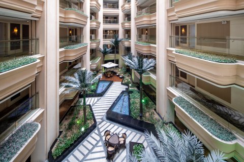 南通濠河景区中庭国际酒店(圆融广场店)