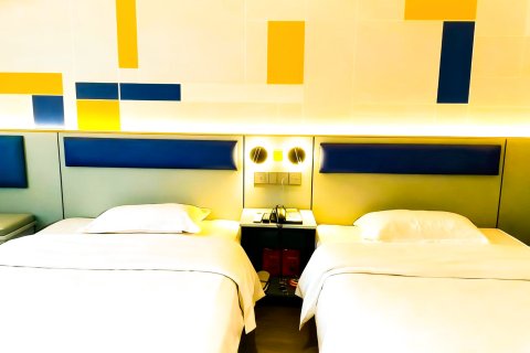 7天连锁酒店(赤水贵福金街店)