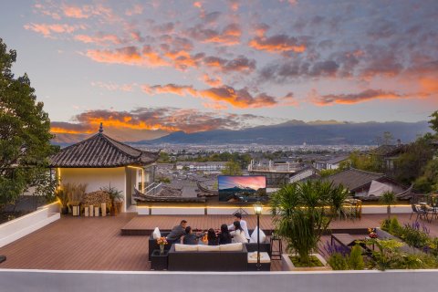 相遇ShanYin·VIEW伴山度·观古城全景咖啡美宿(丽江古城北门店)