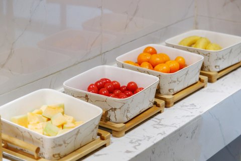 H水晶酒店(西安钟鼓楼五路口地铁站店)