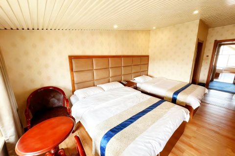 伊春鼎鑫商务宾馆(万象城店)