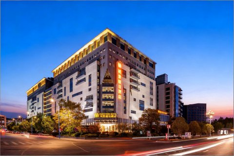 黄山栢景假日酒店(屯溪老街黎阳老街店)