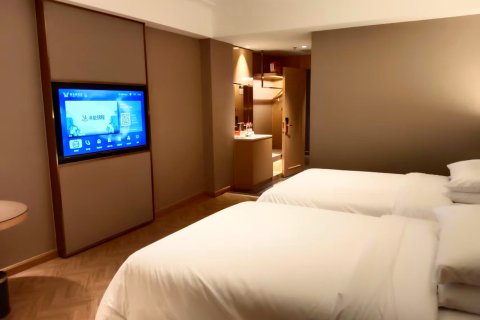 维也纳酒店(泉州惠安雕艺城大红埔店)