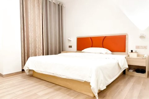 迎飞酒店(四会龙城店)