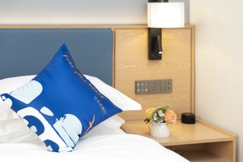 雅斯特酒店(梧州市政广场店)