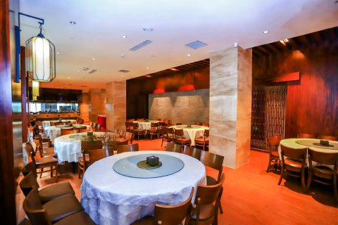 山水泉大酒店(长白山高铁站二道白河店)