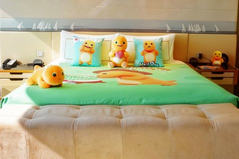 苏州金鸡湖中茵皇冠假日酒店