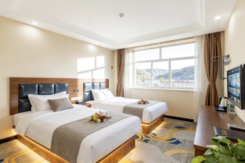 岷县·瑞华 |  SEADESIGNER·VIEW 人文设计师酒店(岷州不夜城店)