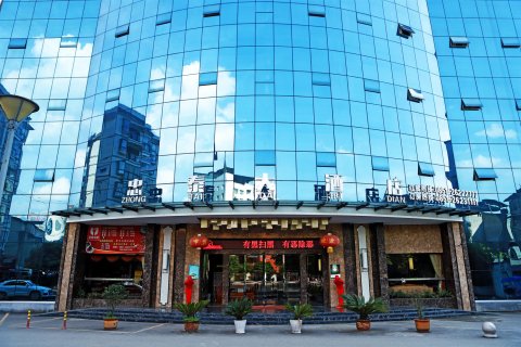 绥阳忠泰大酒店