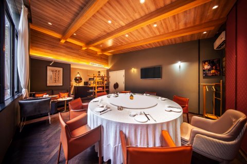 宽鱼MAX酒店(大雁塔大唐不夜城店)