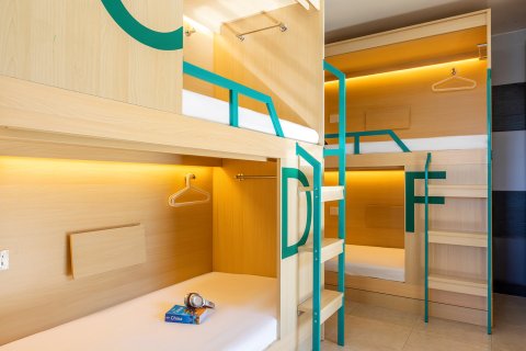 i野·倾城国际青年旅舍(昆明翠湖南屏步行街店)