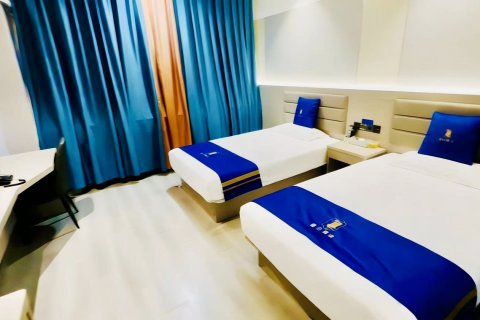 速8优选酒店(巴彦淖尔市人民公园店)