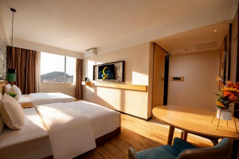 城市便捷酒店(东兴国门景区口岸店)