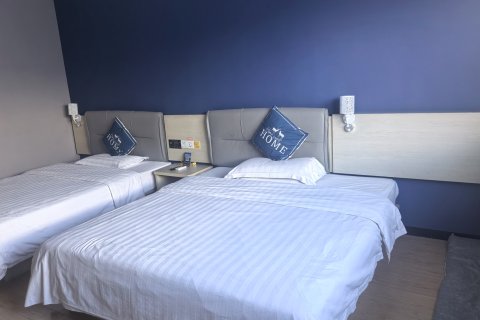 7天连锁酒店(平凉解放路十字店)