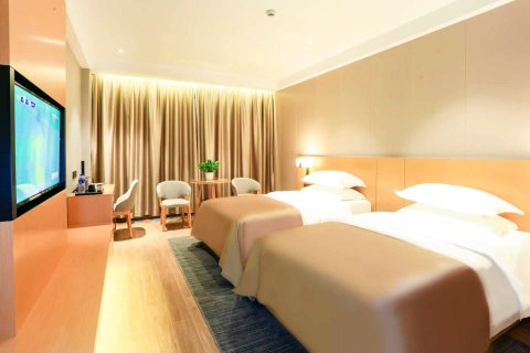 乳泉井柳钢酒店(桂平西山景区店)