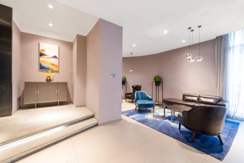 如家商旅酒店(大连火车站友好广场地铁站店)