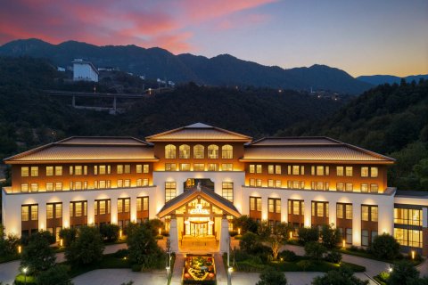 思南九天温泉酒店