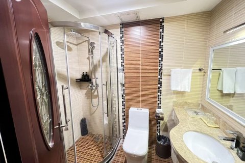 呼和浩特鹊桥大酒店(海亮广场中山路地铁站店)