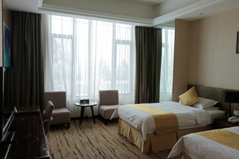 阿拉善左旗腾格里酒店