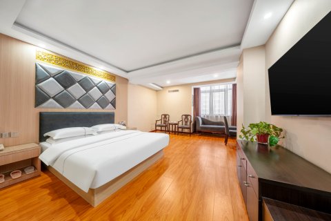 凯宾酒店(新乡火车站店)