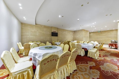 阆中汇洋大酒店