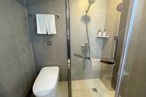 如家酒店(鸡西金龙大厦火车站万达广场店)